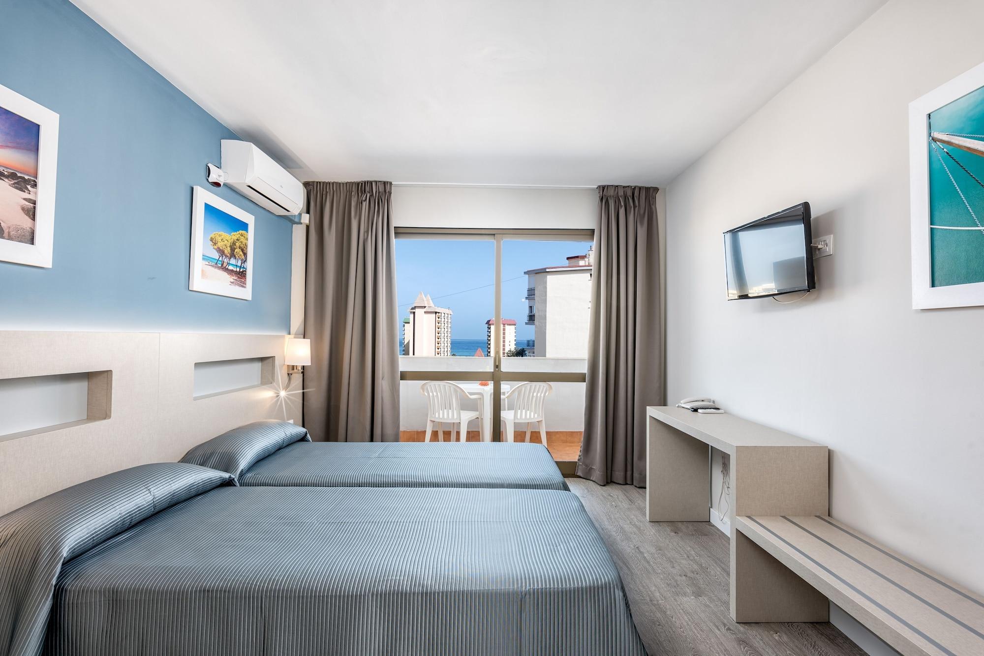 Veramar Aparthotel 푸엔히롤라 외부 사진